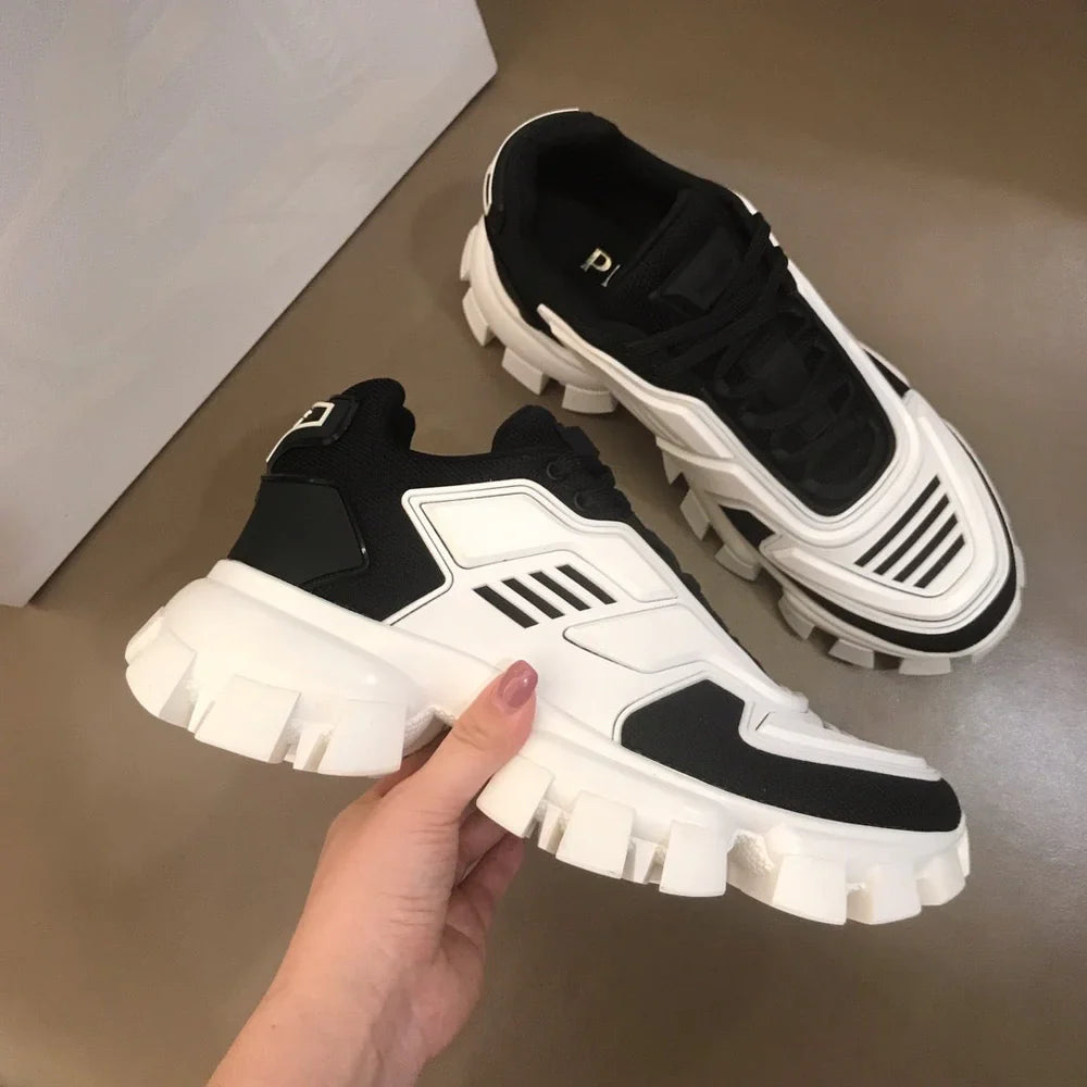 PRADA SNEAKER
